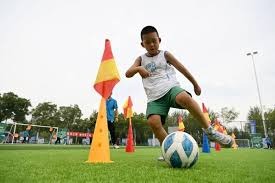 队记：莫兰特符合开拓者的快节奏打法，可用亨德森或夏普交易