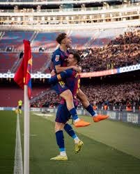 世体：西甲派代表考察巴萨临时球场，确保与瓦伦比赛顺利进行