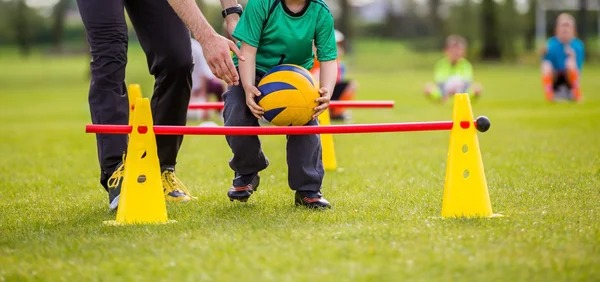 英超赛程安排与赛果汇总