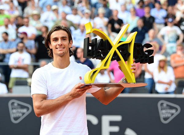 中国杯作为 中国杯作为